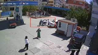 Nefes borusuna şeker kaçan çocuk, polisin Heimlich manevrasıyla kurtuldu
