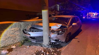 Niğdede iki otomobil çarpıştı: 5 yaralı
