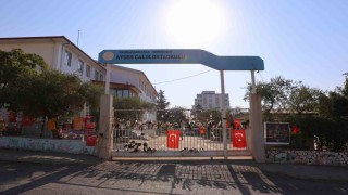 Okul saldırısının gerçekleştiği Ayser Çalık Ortaokulu yeni eğitim öğretim yılında sessiz kaldı