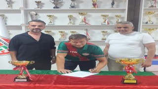 Osmanelispor transfere doymadı
