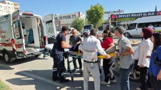Otomobil yaya geçidinde yayaya çarptı: 1 yaralı