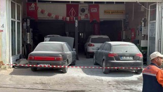 Otomobilde LPG dönüşümü sırasında meydana gelen patlamada 5 kişi yaralandı