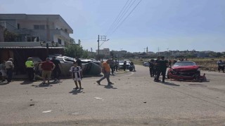 Otomobilin takla attığı kazada vatandaşlar kaza kavşağına çözüm istedi