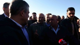 Özgür Özel Kars Hayvan Pazarında: Çerçeve yasayı konuşursam yarın bir tane küpe okumazsınız