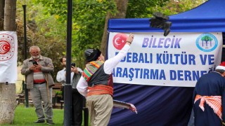Pabucu dama atılmak deyimi buradan geliyor