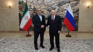Pezeşkiyan, Bişkekte Putin ile bir araya geldi