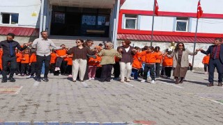 Posofta ilköğretim haftası davul zurnayla başladı: 49 köyün öğrencisi merkeze taşınıyor