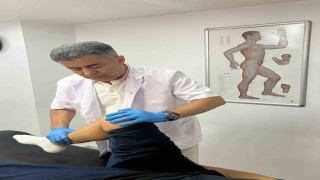 Prof. Dr. Koca: "Kalçadan bacağa vuran her ağrı bel fıtığına bağlı değildir"