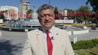 Rektör Kızıltoprak: Yaşayan Miras Şöleni, Kütahyanın köklü kültürel mirasını şehir meydanlarına taşımıştır