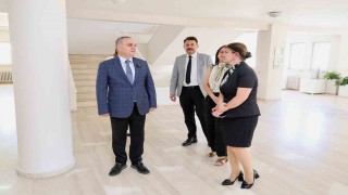 Rektör Prof. Dr. Altun, Mimarlık Fakültesindeki tamamlanan tadilat çalışmalarını yerinde inceledi