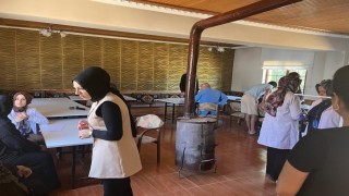 Sağlık ekipleri köy köy geziyor: Erzincanda vatandaşlara sağlıklı yaşam bilgilendirmesi
