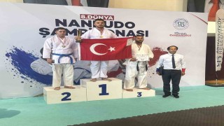 Sağlık personeli Akküç, dünya şampiyonu oldu
