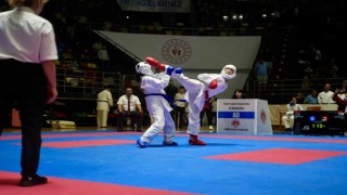 Samsunda Karadeniz ve Hazar Ülkeleri Karate Şampiyonası başladı