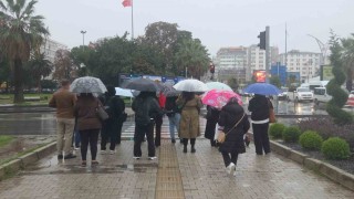 Samsun'da sağanak: Metrekareye 57,8 kilo yağış düştü