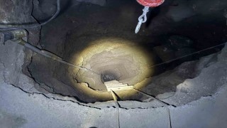 Şanlıurfa'da define için evde 25 metrelik kaçak kazı yapan 2 kişi gözaltına alındı
