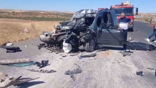 Şanlıurfada feci kaza: 4 ölü, 2 ağır yaralı