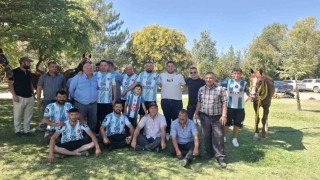 Selendili ciritçiler Ankarada yarı finale kaldı
