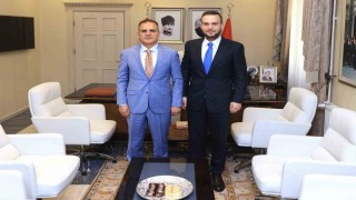 Sıfır Atık Vakfı Başkanı Ağırbaş, Muğla Valisi Akbıyık'ı ziyaret etti