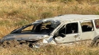 Siirtte hafif ticari araç takla attı: 1 yaralı