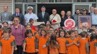 Silah arkadaşlarından şehidin adını taşıyan okula anlamlı destek