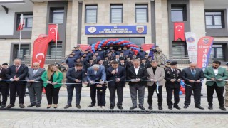 Simav İlçe Jandarma Komutanlığı'nın yeni hizmet binası açıldı