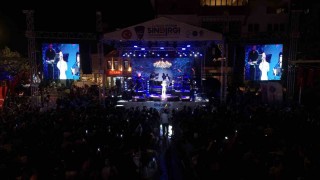 Sındırgıda deprem sonrası festivaller umut oldu
