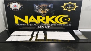 Sinop'ta 3 bin 877 kullanımlık uyuşturucu ele geçirildi