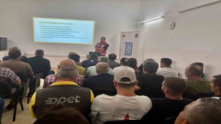 Sinopta çocuk yetiştirme tutumları anlatıldı