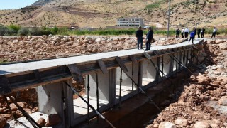 Şırnak Milletvekili Tatar, selin vurduğu Kasrik'te dere ıslahı çalışmalarını inceledi