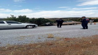 Sivrihisar'da otomobiller kafa kafaya çarpıştı: 1'i ağır 2 yaralı