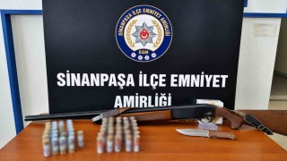 Sosyal medyadan silah ve mühimmat paylaşımı yapınca gözaltına alındı