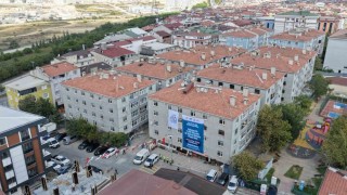 Sultangazide kentsel dönüşüm hızla sürüyor: 176 daire yerinde dönüşüyor