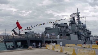 TCG Yıldırım Fırkateyni Tekirdağ'da ziyarete açıldı