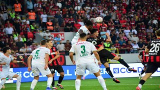 Trendyol Süper Lig: Çorum FK: 1 - Corendon Alanyaspor: 2 (Maç sonucu)