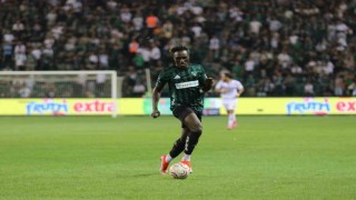 Trendyol Süper Lig: Kocaelispor: 1 - Samsunspor: 0 (İlk yarı)
