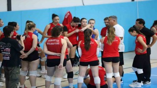 Turgutlu'da voleybol heyecanı başlıyor