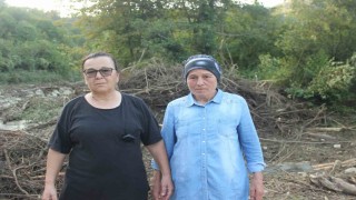 Türkelideki dere taşkınında iki kişi ölümden döndü: Öleceğiz sandık