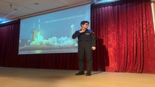 Türkiyenin ikinci astronotu Tuva Cihangir Atasever, Ankaralı öğrencilerle uzay yolculuğunu paylaştı