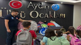 Ülkücülerden öğrencilere kırtasiye desteği