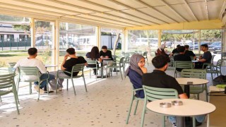 Üniversiteli gençlerden Yurt Kafe'ye yoğun ilgi