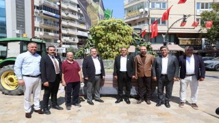 Üzümün başkenti Manisada şenlik coşkusu