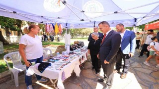 Vali Akbıyık, Mor Pazar'ı ziyaret etti