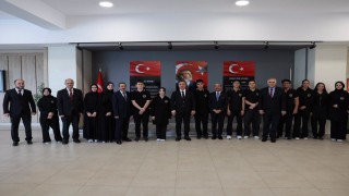 Vali Aydoğdu'dan öğretmenlere öğrenci rehberliği vurgusu