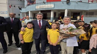 Vali Tavlı: Sevgiyle yetiştireceğimiz evlatlarımız, istikbalimizin ve Türkiye Yüzyılının mimarı olacak