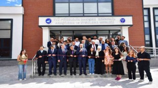 Van YYÜ PDR Merkezinin binası törenle açıldı