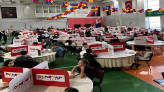 Van'da 453 öğrenci DENEYAP Teknoloji Atölyeleri için ter döktü