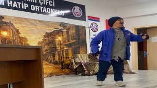 Yalnız bir adamın hikâyesi" yıllar sonra Ayvalık'ta sahneye taşınıyor