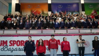 Yıldızlar ve Gençler Flöre Dünya Kupası açılış seremonisi yapıldı