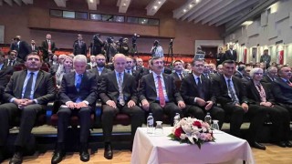 YÖK Başkanı Özvar: Yükseköğretim sistemimizin sorumluluğu gençlerimize nitelikli bir eğitim imkanı sunmaktır