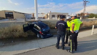 Yola çıkan köpek kazaya neden oldu: 1 yaralı